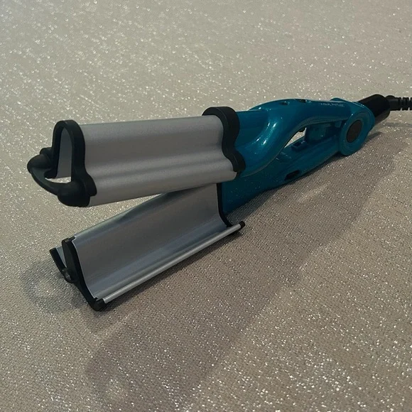 BedHead Wave Artist Deep Waver - Picture 9 of 10